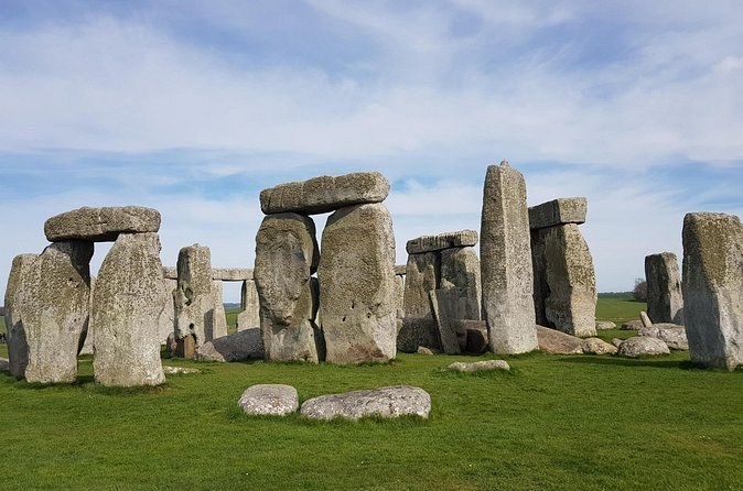 Visit Stonehenge and Salisbury from Southampton